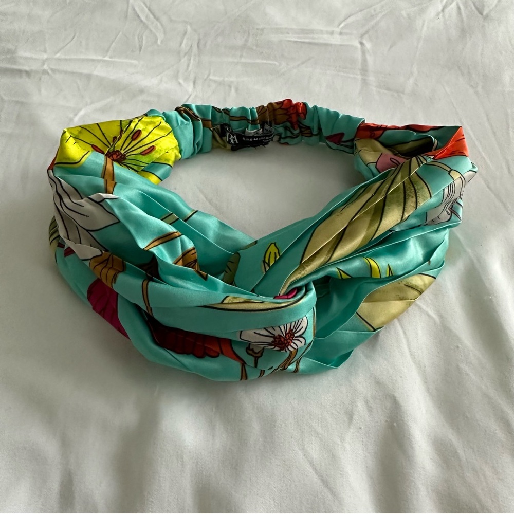 Zara Floral Turquoise Headband Size S-M